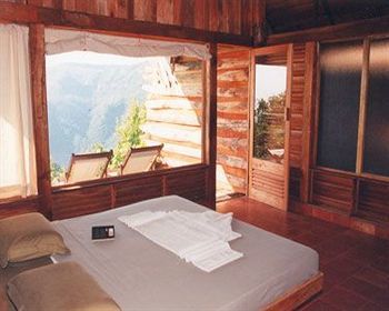 Wildernest Nature Resort Chorla ภายนอก รูปภาพ
